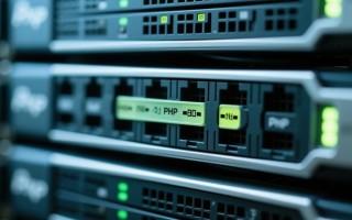 PHP服务器最快端口号是多少？性能最优选择是哪个？