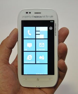 诺基亚为何弃自家系统拥抱Windows？-第2张图片-99系统专家